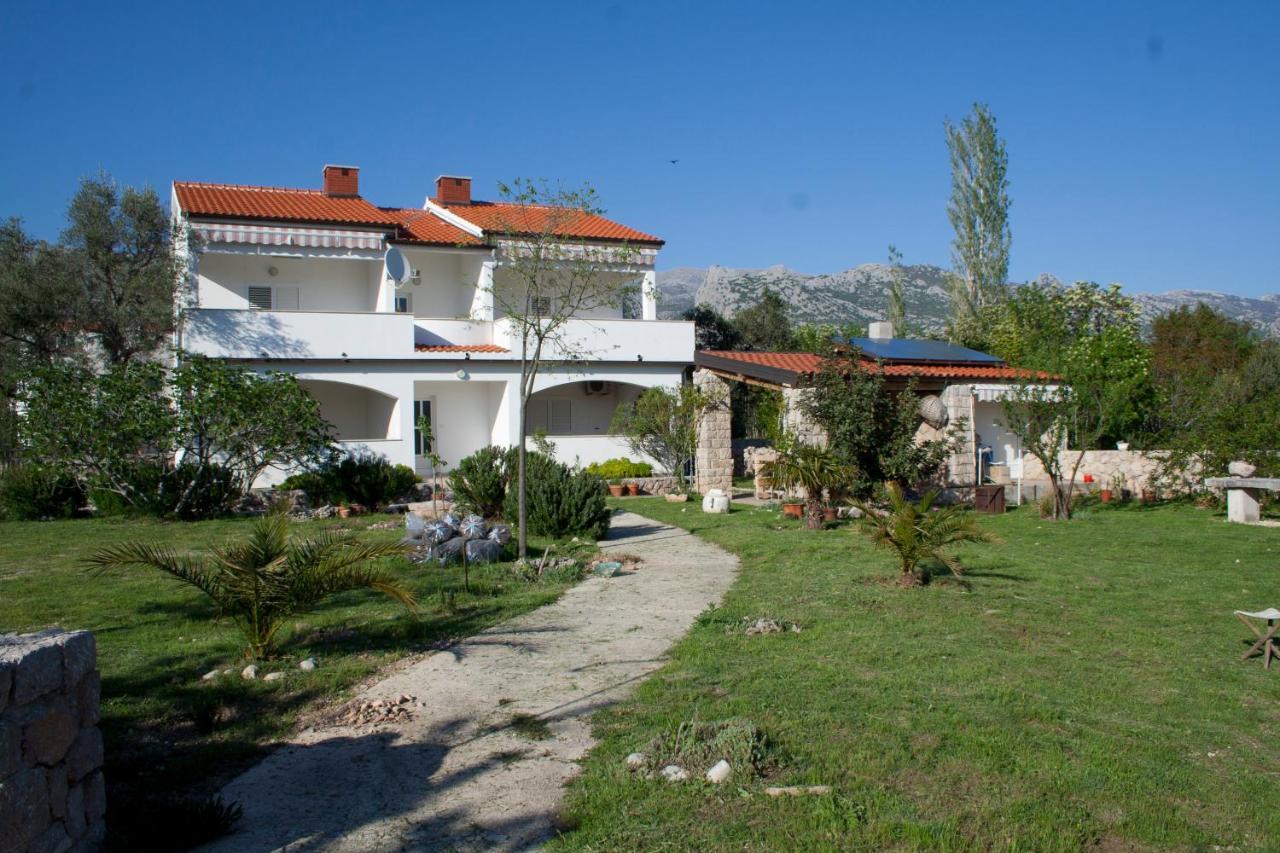 Apartments Punta Seline Bagian luar foto